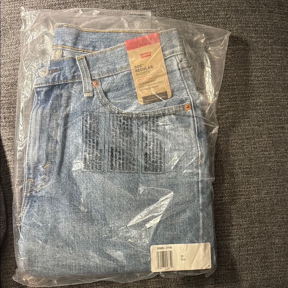 Levi's 505 Regular Shorts - Light Blue